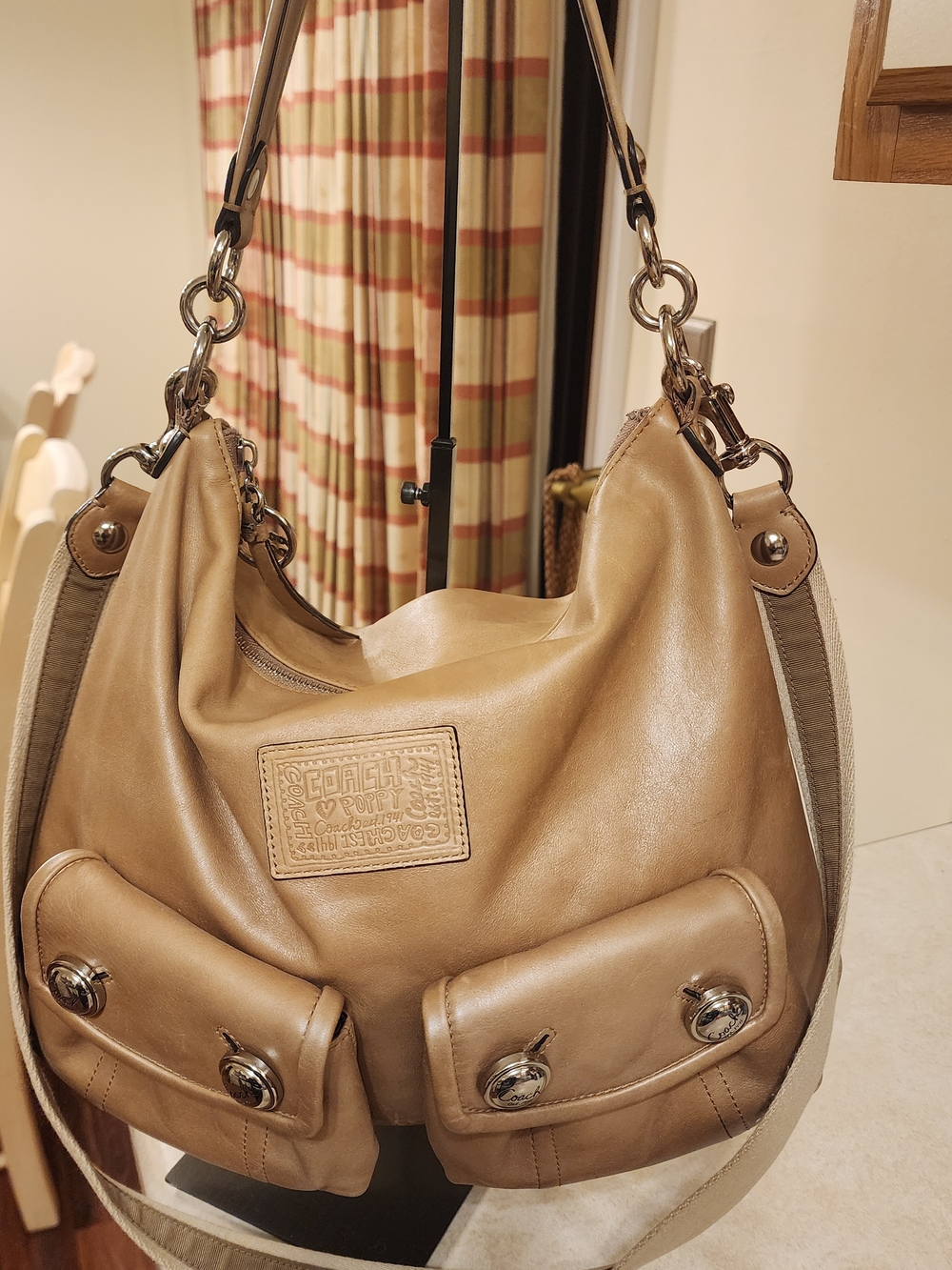 Coach Poppy Avery Hobo shoulder bag,  signature metallic leather